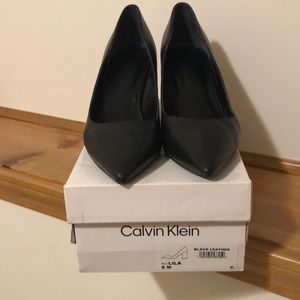 Black leather heels size 8 from Calvin Klein good condition